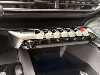 Peugeot 5008 1.2 PureTech 130/7 míst/Active/záruka/12 tkm - 17