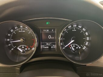 ŠKODA SUPERB COMBI II 2.0TDI 103KW DSG ELEGANCE 175TKM - 17