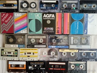 Nove foto 3.8. málo použitych 590 MC kazet od 9 Kč - 17