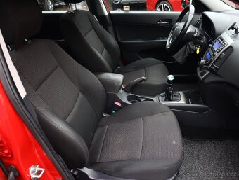 Hyundai i30 1.4 CVVT / 80 kW, 2009, 80 kW, 148 603 km - 17