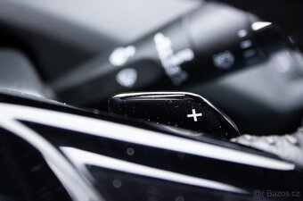 Peugeot 308 1.2 PureTech, AT8, 96kW - 17