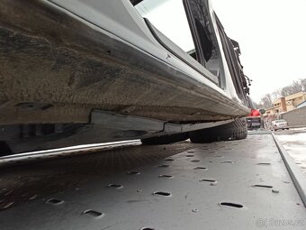 AUDI Q7 3,0TDi 171KW - KAROSERIE / SKELET - 17