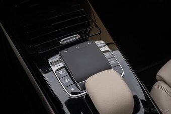Mercedes Benz CLA 220 140kW, ČR, Kamera, Servis - 17