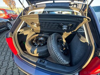 Škoda Fabia 1,4 55 KW 2. MAJ. SK STK - 17