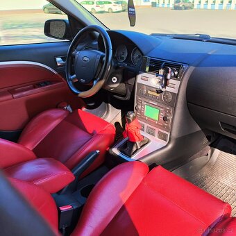 Ford Mondeo ST 220 3.0V6 - 17