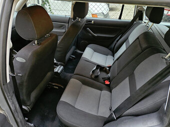 VW Golf 4 Variant, 1.6, 77 kW, benzín, klimatronic - 17