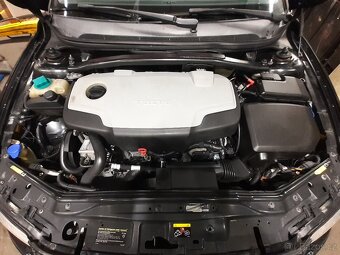 Volvo V70 D5 2.4 136kw 6q - 17