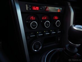 Toyota GT86 2.0 boxer, manuál / navigace (Subaru BRZ) - 17