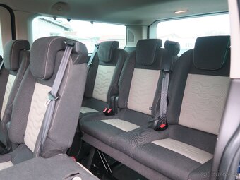 Ford Tourneo Custom 2.2 TDCi LONG L2 TITANIUM 8-MÍST CZ - 17