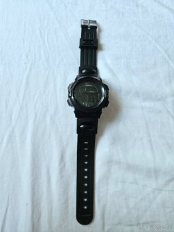 Nové digitální hodinky unisex 80s / 90s - 17