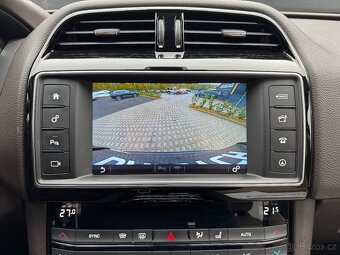 Jaguar F-Pace 30D AWD PRESTIGE ČR DPH - 17