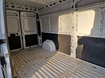 Opel Movano 2,2 CDTI, 121 KW, L3H2 - 17