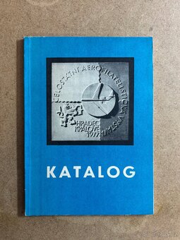 Katalogy známek - 17