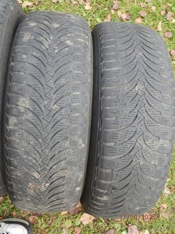 4xObutá zimní sada ŠKODA OCTAVIA 2 15tky. ET 47 195/65 R15 - 17