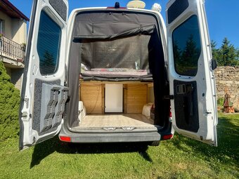 Obytná dodávka Mercedes Sprinter - 17