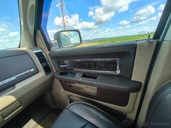 Dodge RAM 1500 5,7 Hemi, 405 HP, edice LongHorn 4x4 - 17