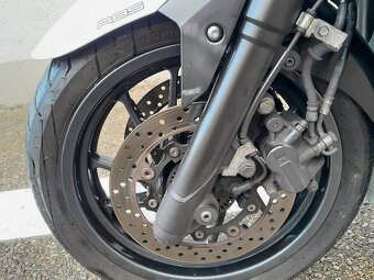 Yamaha X-Max 400 ABS, 2014, moc pěkný stav - 17