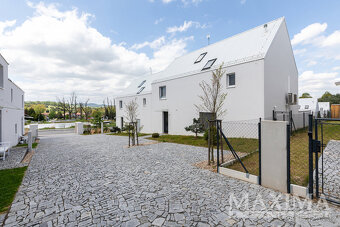 Dům 5+kk o ploše 332 m2 - , Tvoršovice - 17