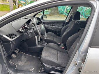 PEUGEOT 207 1.4 16V 65kw SPORT - 17