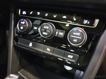 VW Touran Comfortline 2.0TDI 110kW DSG Matrix Tažné ACC ERGO - 17