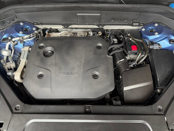 Volvo XC90 2.0d 173kw R-Design AWD A/T 12/2020 DPH - 17