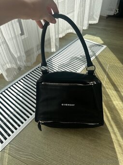 Givenchy kabelka - 17