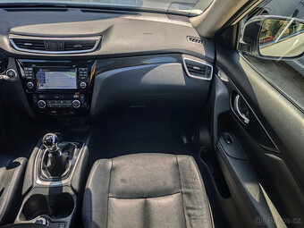 Nissan X-Trail 1.6 dCi 4x4 Tekna Panorama 360° - 17