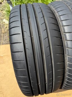 Alu kola 5x112 r17 Škoda Venus + letní pneu 225/45/17 Dunlop - 17