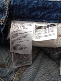 Levi's dámské džíny s laclem vel. M - 17