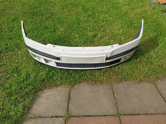 Škoda Octavia 2 – Nárazník přední - 17