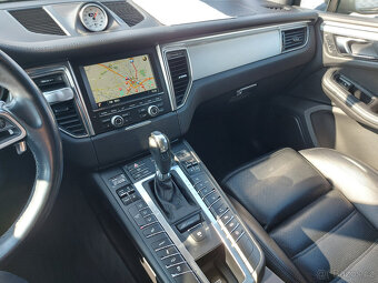 Porsche Macan 3,6 TurboS  AKRAPOVIČ TITAN - 17