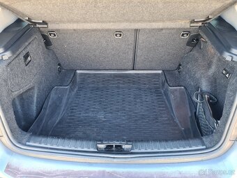 BMW 120D AUTOMAT NAVIGACE E87 - 17