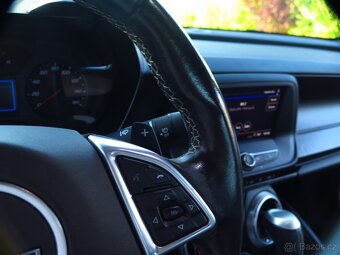 Chevrolet Camaro, 6.2 V8 SS, original stav - DPH - 17