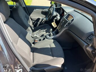 Opel Astra 1.4 T Serviska Tempomat 1. Majitel - 17