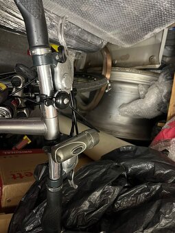 Dvě treková jízdní kola ( pánské a dámské) - 17