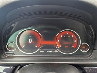 BMW  520dTouring, Manuál - 17