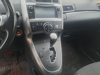 Toyota Verso 2.2 D, Automat. 110 KW, 7 mist - 17