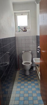 Prodej dvougeneračního RD Kovářov, okr. Písek - 17