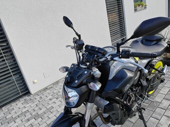 Yamaha Mt07 top - 17