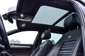 Volkswagen Passat Variant 2.0 TSI Elegance DSG R line - 17