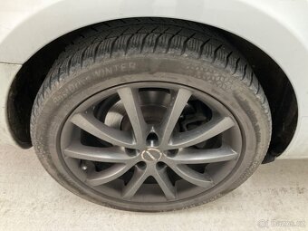 Škoda Superb 2.0 Tdi 103 KW DSG EXCLUSIVE 209tkm 4/2013 TOP - 17