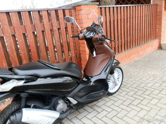 Piaggio Beverly 125 - 17