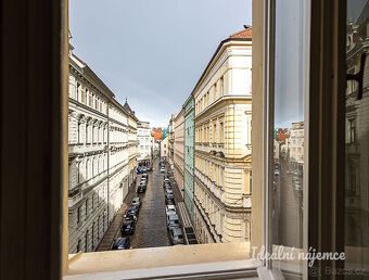 Pronájem bytu 2+1, Pštrossova, Nové Město, 70 m2 - 17