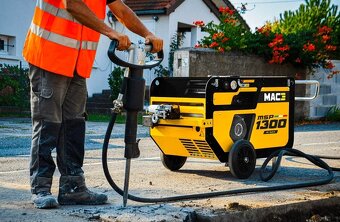 mobilní kompresor zbíječka, krtek, pískování, optika 15 bar - 17