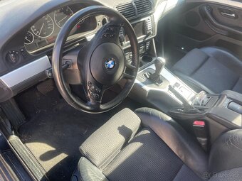 BMW E39 320iA - 17