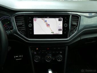 Volkswagen T-Roc 2.0 TDi 110kW DSG IQ.DRIVE - 17
