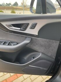 Audi SQ7 Max výbava, panorama,LED Matrix,7 míst, tažné, DPH - 17