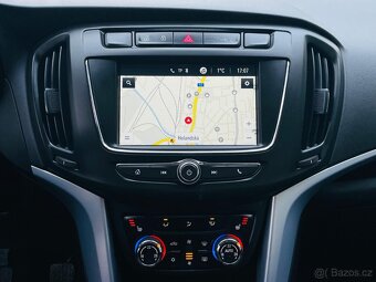 OPEL ZAFIRA TOURER 1.6CDT ROK2018 LED KAMERA VÝHŘEV SERVISKA - 17