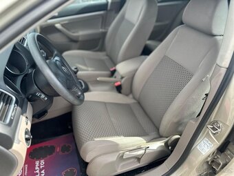 Volkswagen Golf - 17