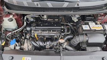 Hyundai ix20, 1.4i / najeto 25 000 KM 1.MAJITEL - 17